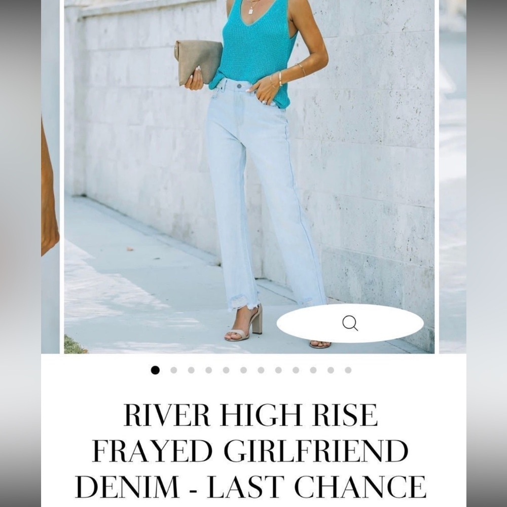 River high rise frayed girlfriend denim size L